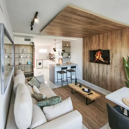Calypso Oasis By Reyna Novillo Apartment Sitio de Calahonda